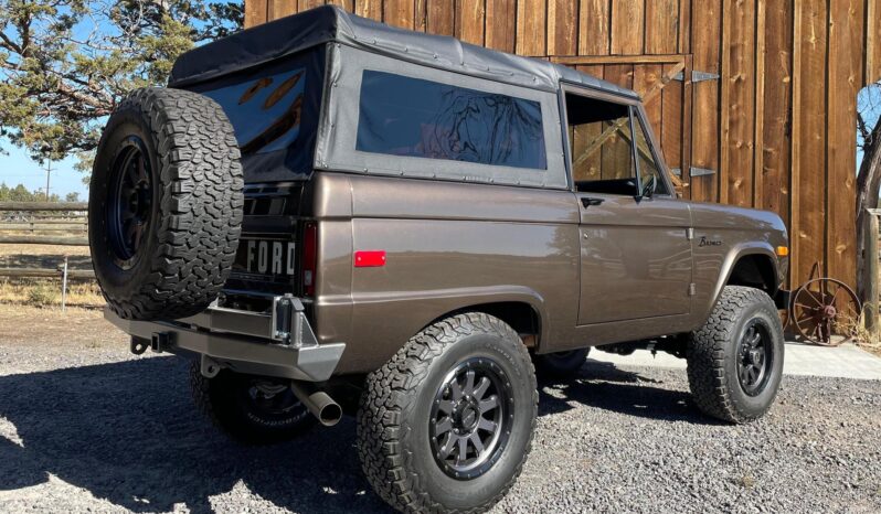 								1974 Ford Bronco 4WD full									