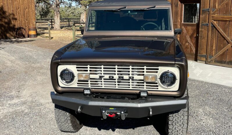 								1974 Ford Bronco 4WD full									