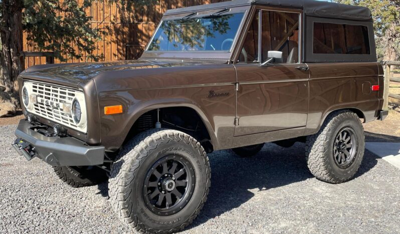 								1974 Ford Bronco 4WD full									