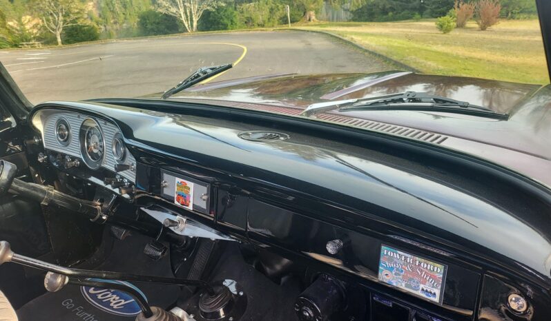 								1966 Ford F-250 4×4 full									