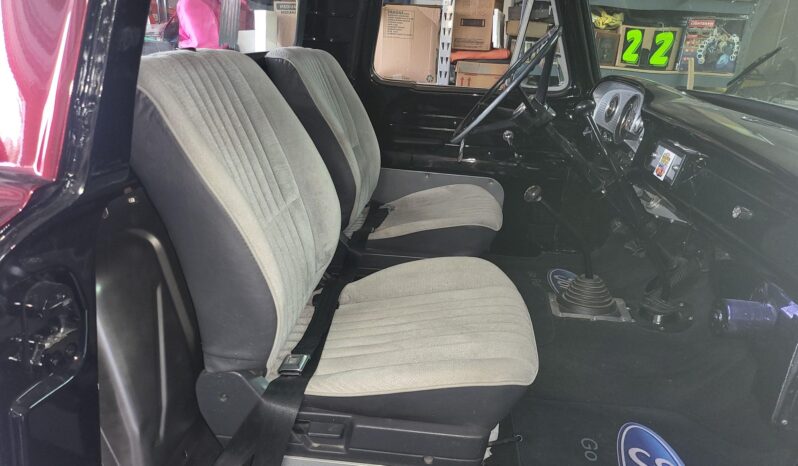 								1966 Ford F-250 4×4 full									