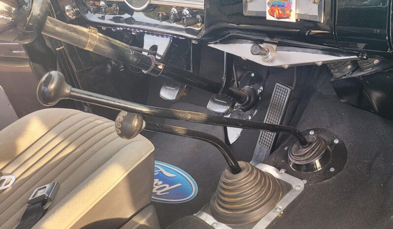 								1966 Ford F-250 4×4 full									