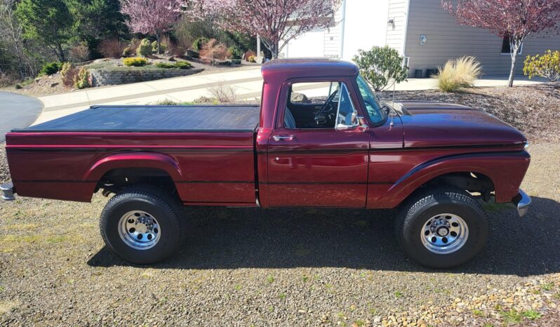 								1966 Ford F-250 4×4 full									
