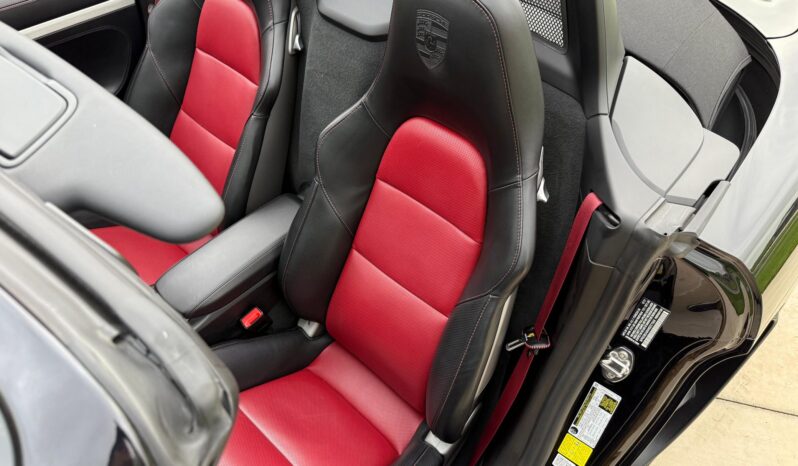 								2022 Porsche 718 Boxster S full									