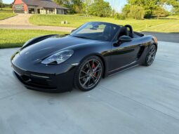 										2022 Porsche 718 Boxster S full									