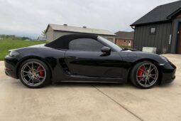 										2022 Porsche 718 Boxster S full									