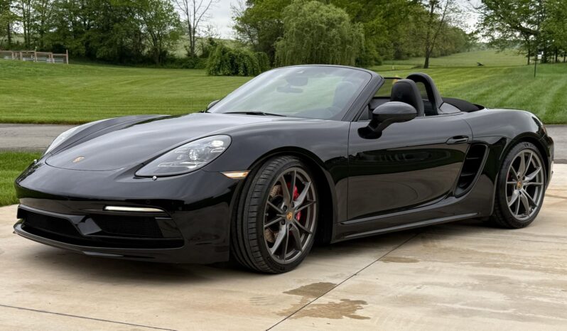 								2022 Porsche 718 Boxster S full									