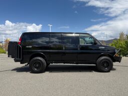 										2024 GMC Savana LT 3500 full									
