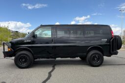 										2024 GMC Savana LT 3500 full									