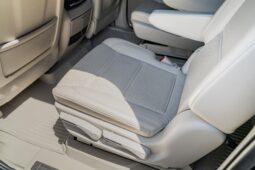 										2022 Cadillac Escalade ESV 4WD Platinum full									