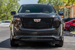 										2022 Cadillac Escalade ESV 4WD Platinum full									