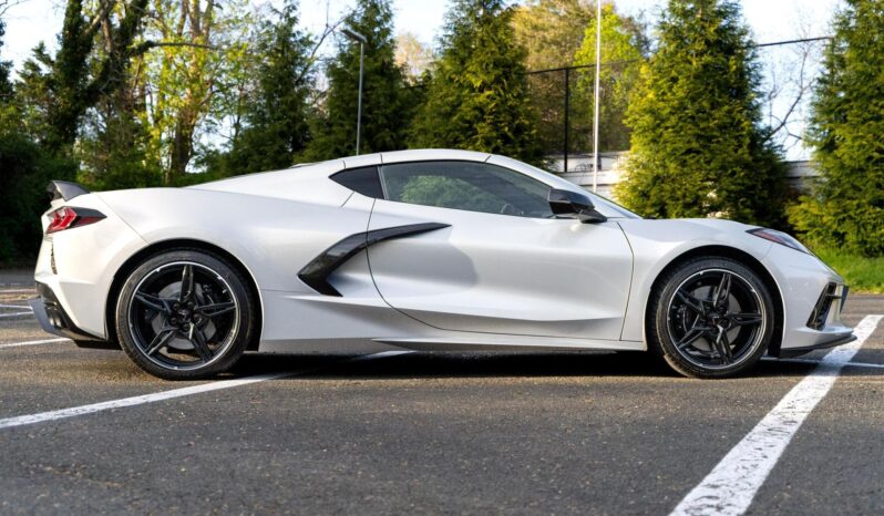 								2023 Chevrolet Corvette Stingray Coupe 3LT full									