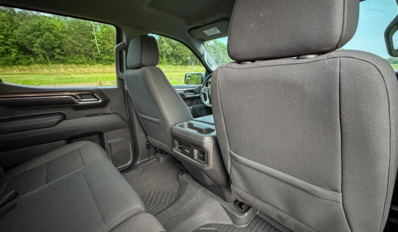 								2022 Chevrolet Silverado 1500 LT Trail Boss 4×4 full									