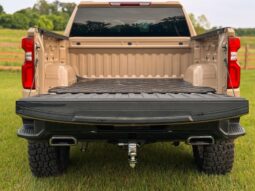										2022 Chevrolet Silverado 1500 LT Trail Boss 4×4 full									