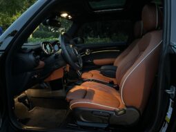 										2024 Mini Cooper S Hardtop full									