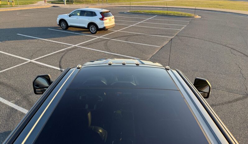 								2022 Ford F-250 Super Duty Lariat Tremor 4×4 full									