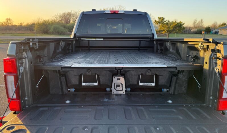 								2022 Ford F-250 Super Duty Lariat Tremor 4×4 full									