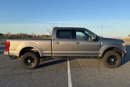 										2022 Ford F-250 Super Duty Lariat Tremor 4×4 full									