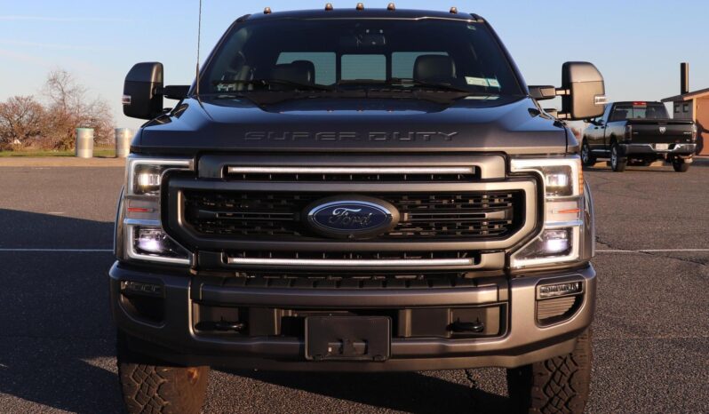 								2022 Ford F-250 Super Duty Lariat Tremor 4×4 full									
