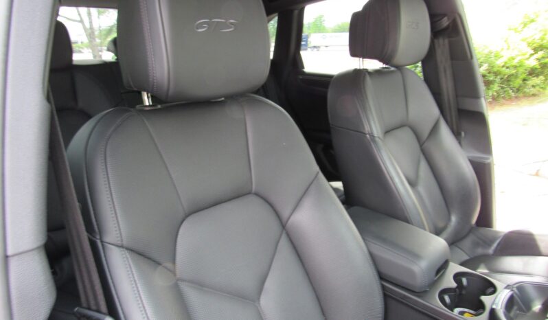 								2022 Porsche Macan GTS full									