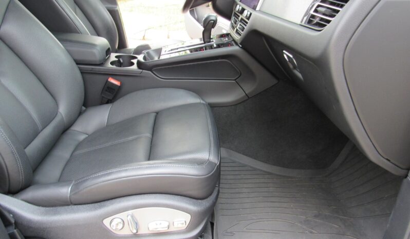 								2022 Porsche Macan GTS full									