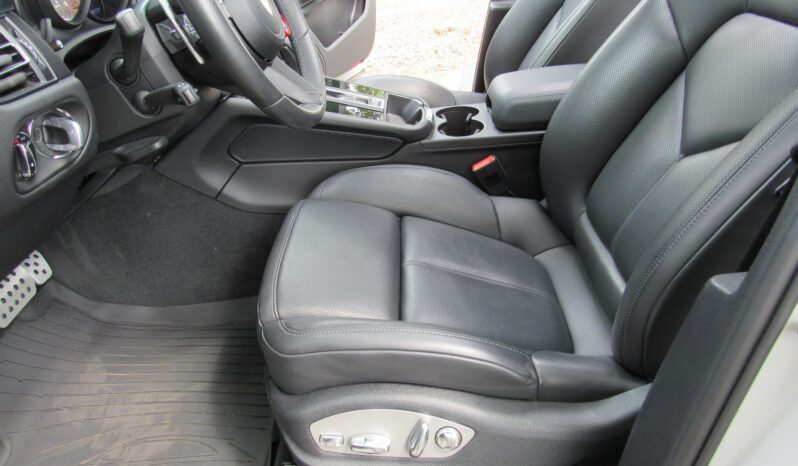 								2022 Porsche Macan GTS full									