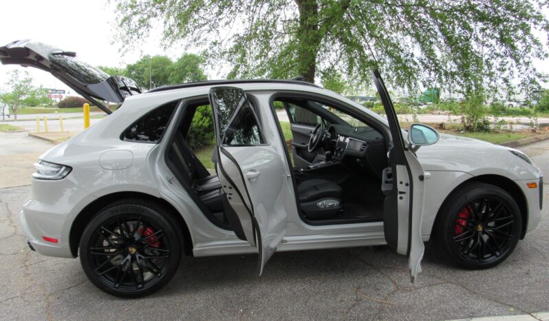 								2022 Porsche Macan GTS full									