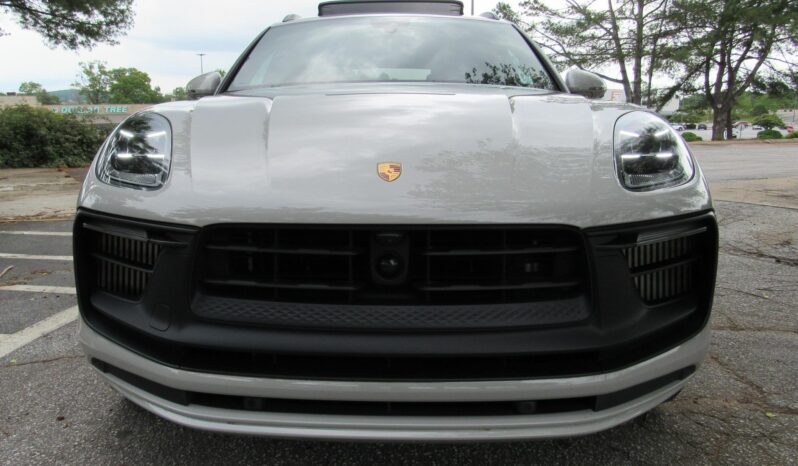 								2022 Porsche Macan GTS full									