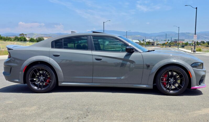 								2023 Dodge Charger SRT Hellcat Widebody Jailbreak full									