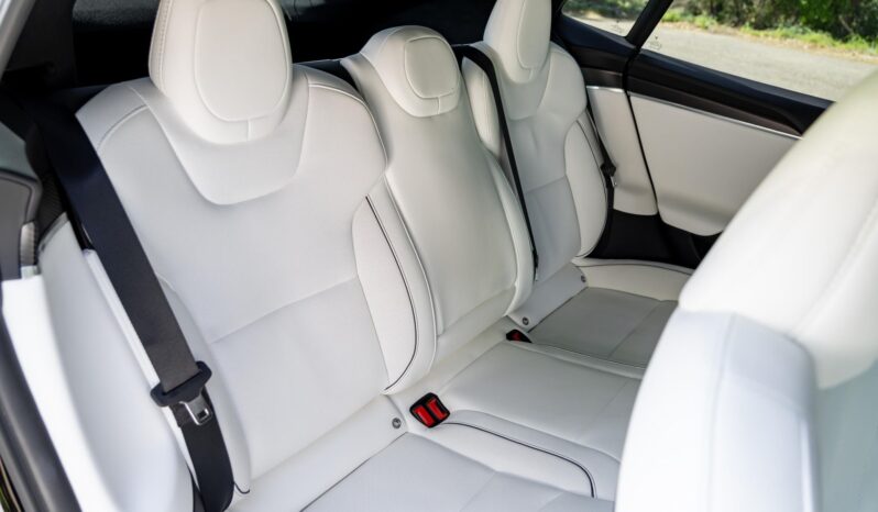 								2022 Tesla Model S Plaid full									