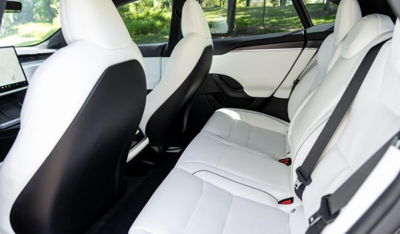 								2022 Tesla Model S Plaid full									