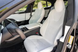 										2022 Tesla Model S Plaid full									