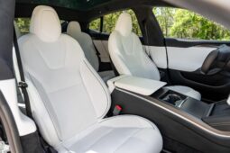 										2022 Tesla Model S Plaid full									