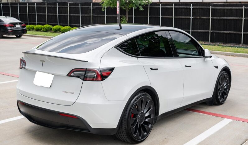 								2023 Tesla Model Y Performance full									
