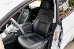 										2023 Tesla Model Y Performance full									