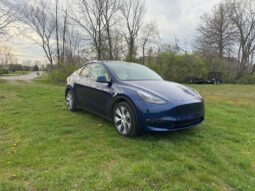 										2023 Tesla Model Y Long Range AWD full									