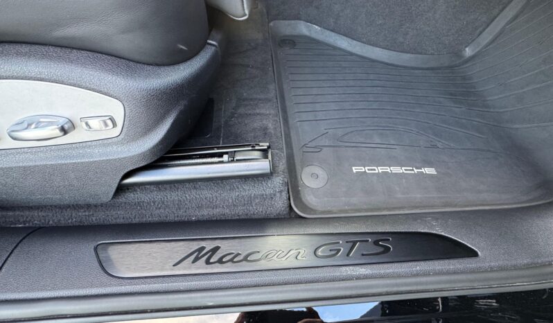 								2023 Porsche Macan GTS full									