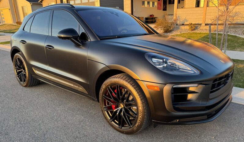 								2023 Porsche Macan GTS full									