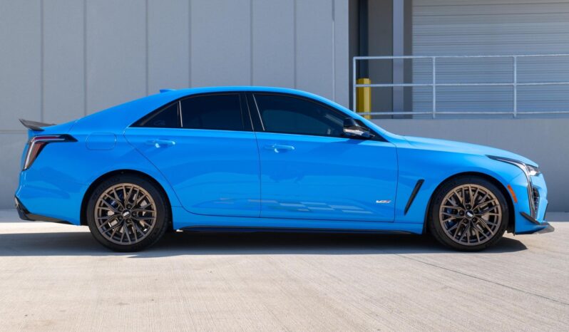 								2023 Cadillac CT4-V Blackwing Watkins Glen IMSA Edition full									