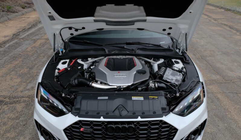 								2024 Audi RS5 Coupe full									