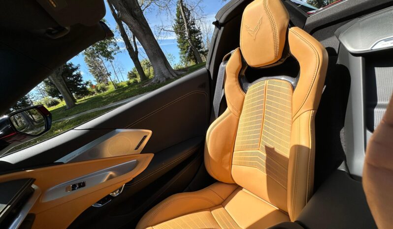 								2023 Chevrolet Corvette Stingray Convertible 2LT full									