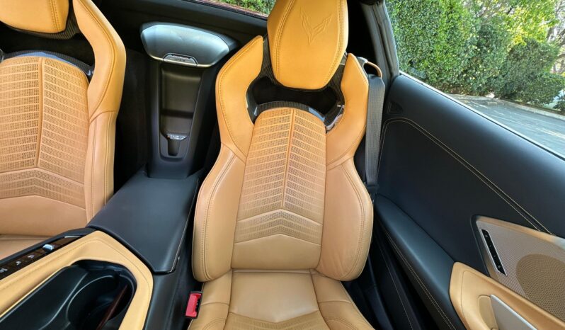 								2023 Chevrolet Corvette Stingray Convertible 2LT full									