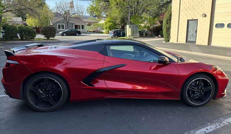 								2023 Chevrolet Corvette Stingray Convertible 2LT full									