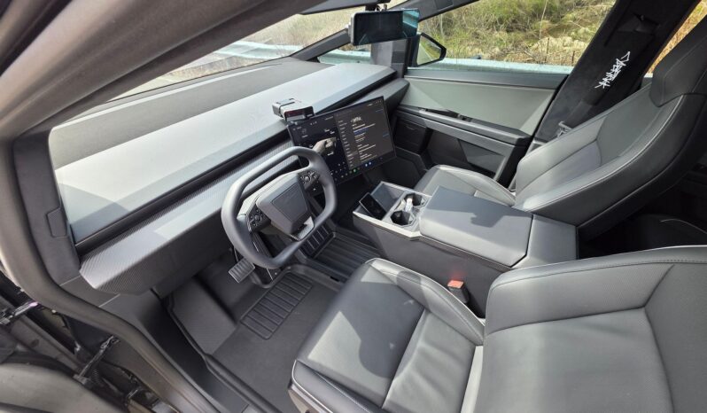 								2024 Tesla Cybertruck full									