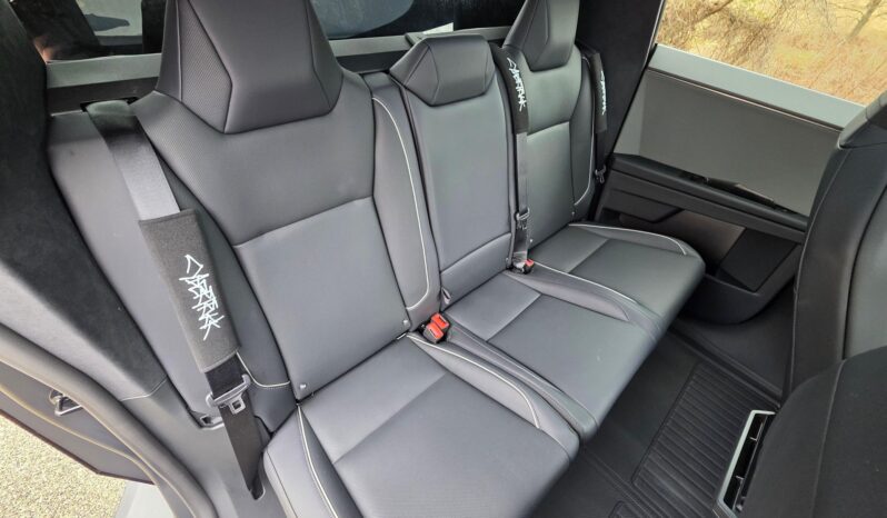 								2024 Tesla Cybertruck full									