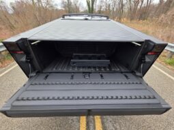 										2024 Tesla Cybertruck full									