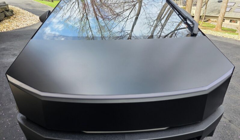 								2024 Tesla Cybertruck full									