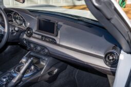 										2022 Mazda MX-5 Miata RF Club full									