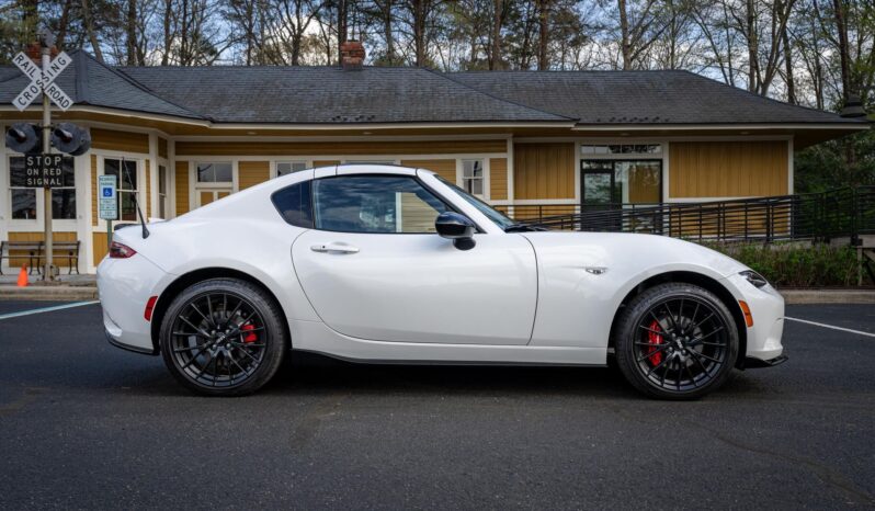 								2022 Mazda MX-5 Miata RF Club full									