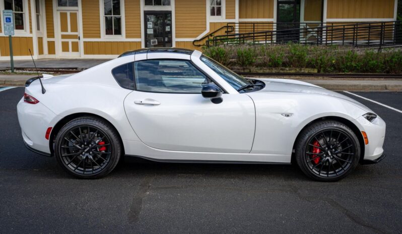 								2022 Mazda MX-5 Miata RF Club full									